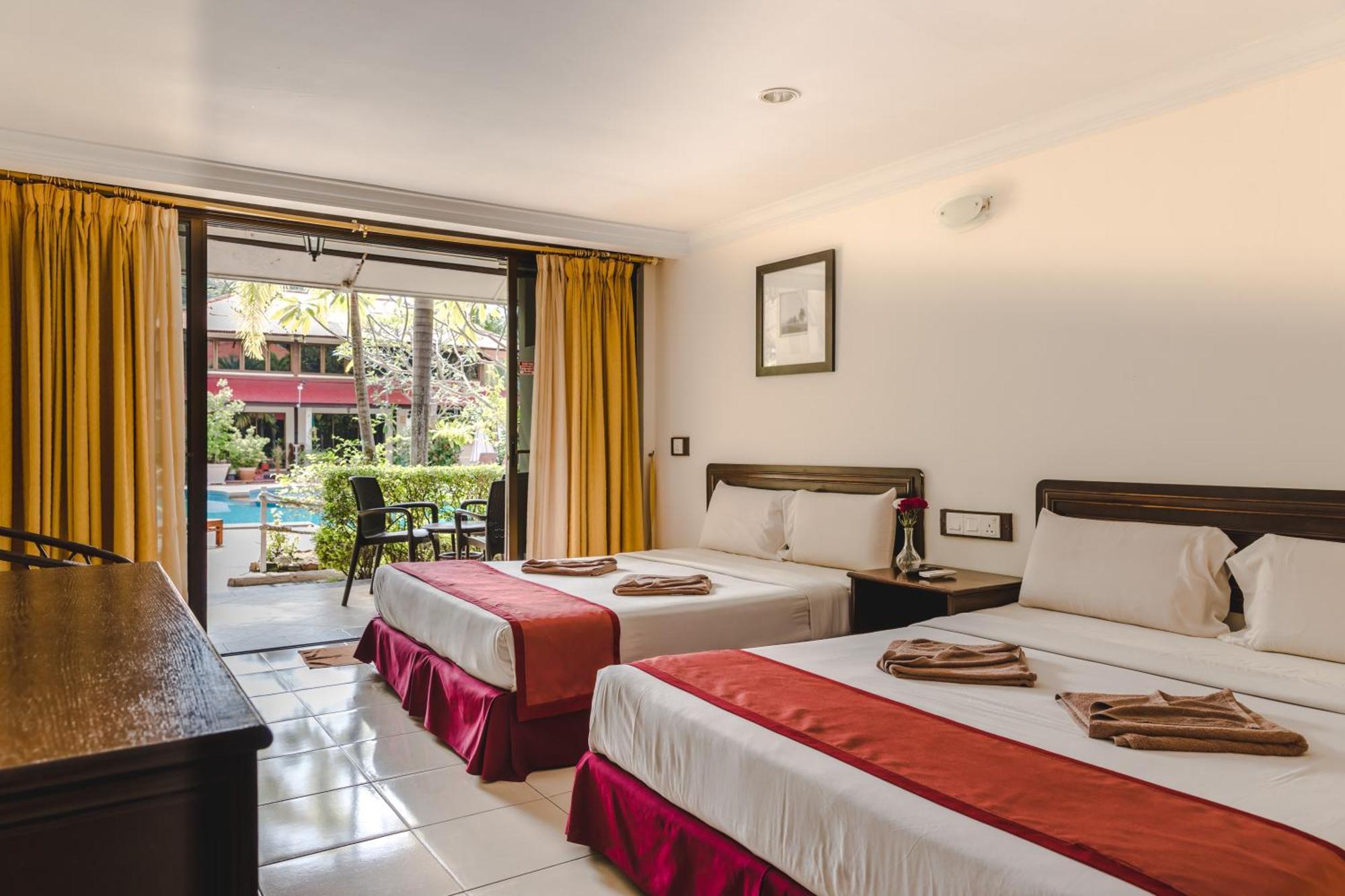 Pangkor Sandy Beach Resort Kampong Pasir Bogak Екстер'єр фото