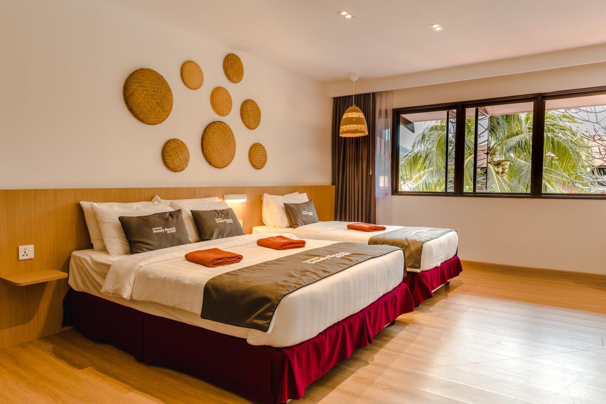 Pangkor Sandy Beach Resort Kampong Pasir Bogak Екстер'єр фото