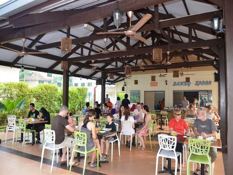 Pangkor Sandy Beach Resort Kampong Pasir Bogak Екстер'єр фото